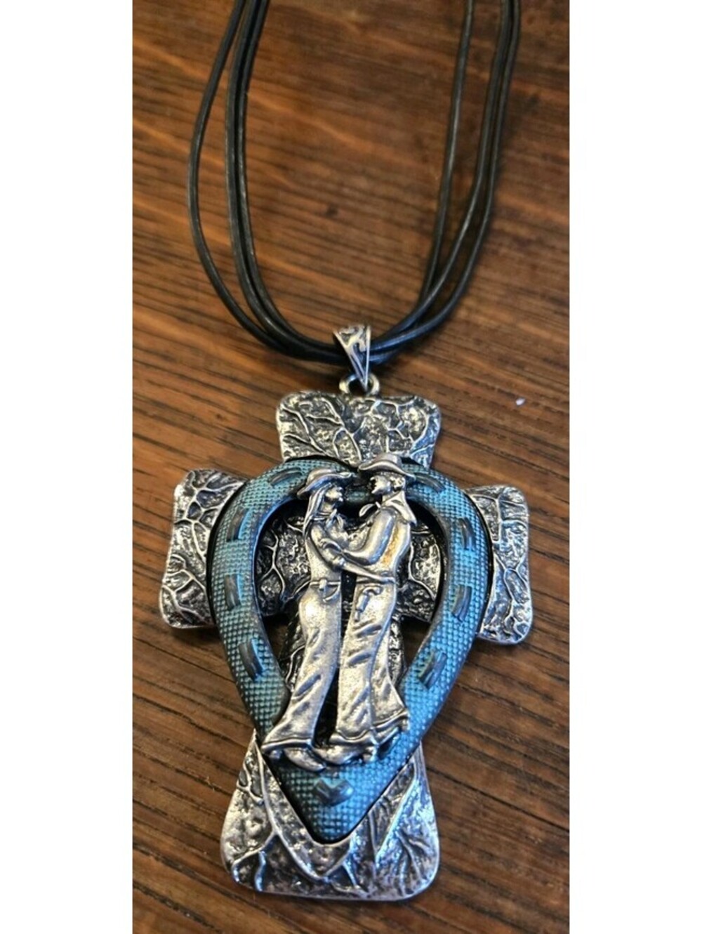 Da Vinci Unique Western Jewelry Necklace Earrings & Earrings Pendant 3.5x2.5" 16